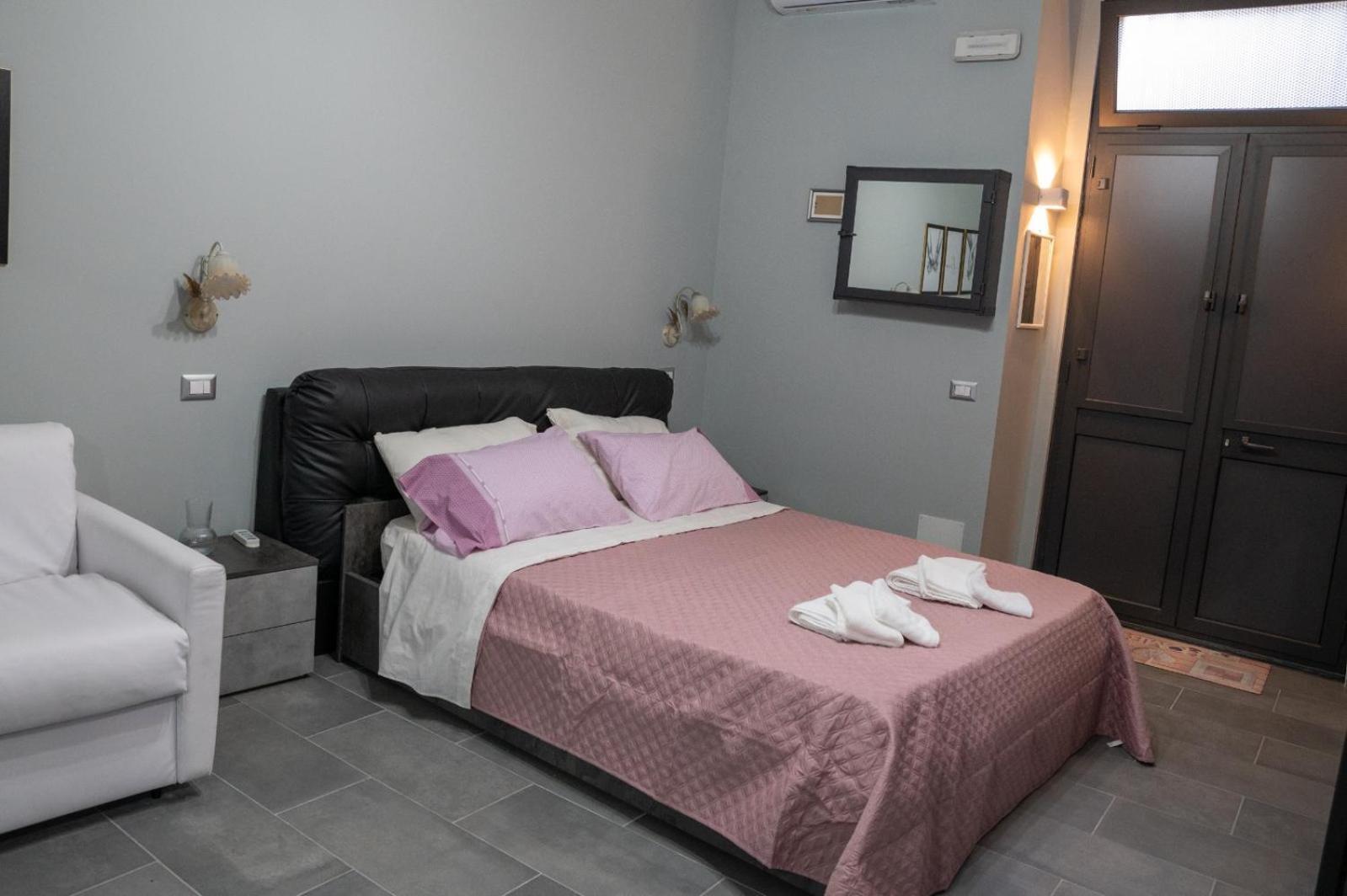 Queen'S Apartament Catania Eksteriør bilde